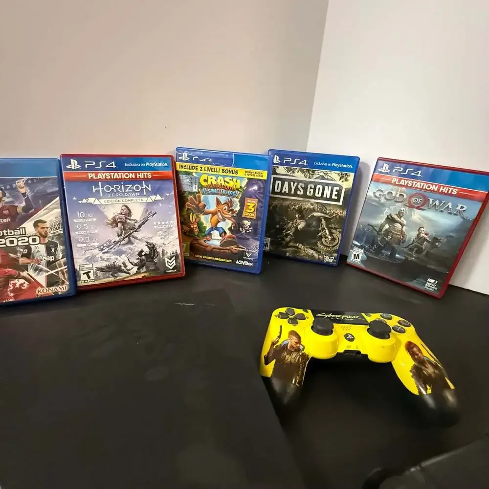 Sony PlayStation CUH-7015B 4 Pro 1TB Console Bundle. Working - READ DESCRIPTION